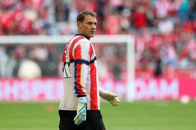 诺伊尔收获个人第13座德甲冠军，追平穆勒并列历史第一