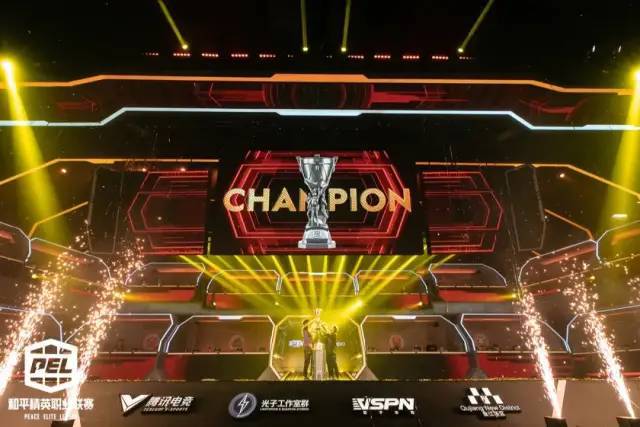 利兹联VS狼队直播【达叔说】利兹联vs狼队