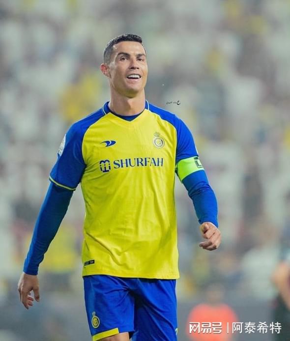 上海玄鸟VS香港金牛比赛直播分析香港vs江苏前瞻：主场龙pk客场虫，金牛三外援欲再次耀武扬威